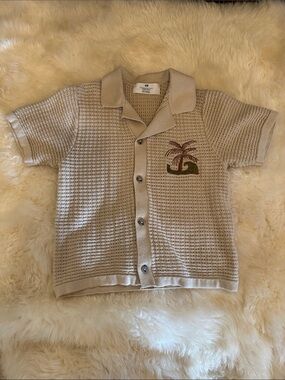 H&M Beige Knit Button-Down Shirt with Palm Tree Embroidery
